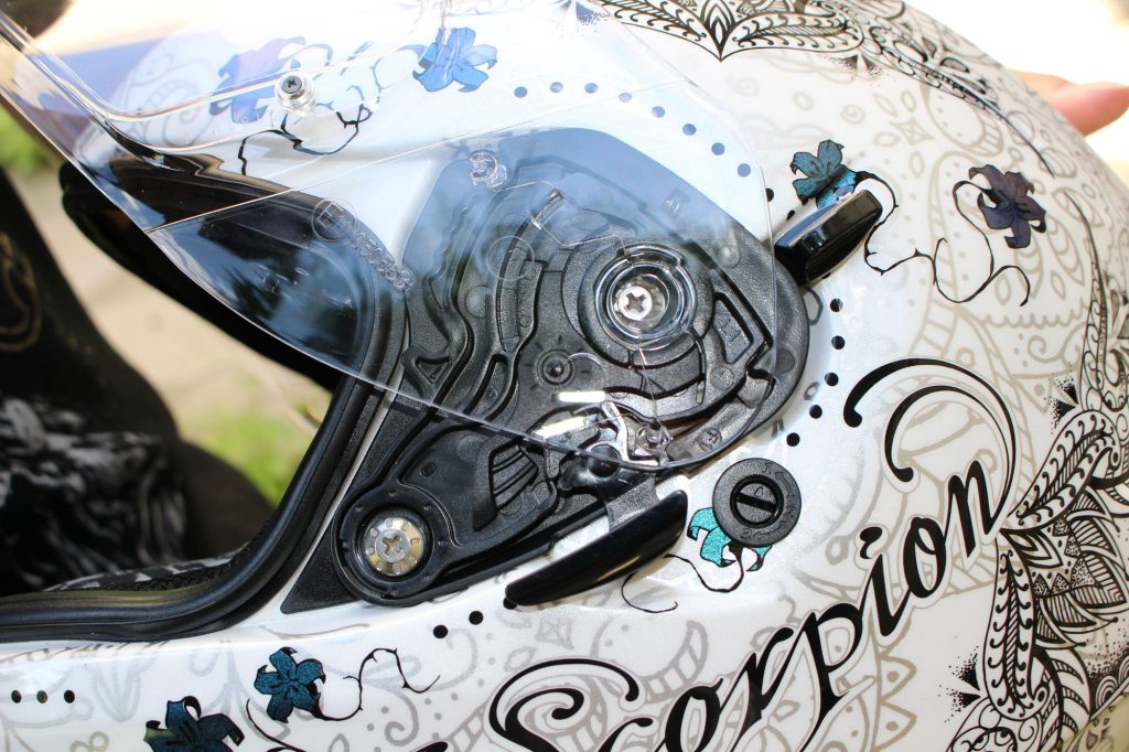 Casque de moto personnalisé